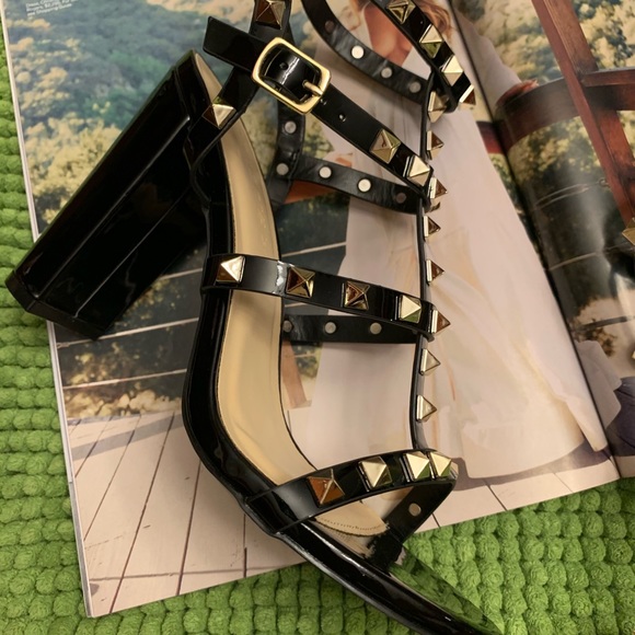New studded heels - Picture 5 of 10